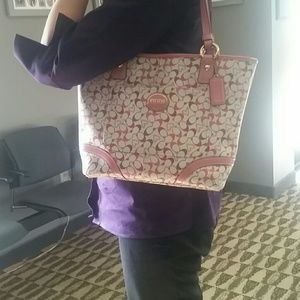Limited edition Coach Valentines Day Tote